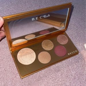 Becca Pop Goes The Glow Champagne Pop Face and Eye Palette